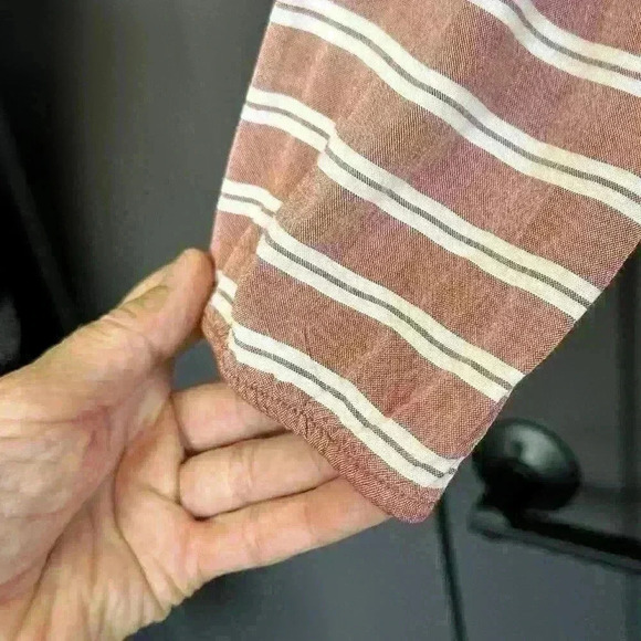 NWOT Women's Forever 21 Long sleeve Short Jumper/Romper Size Medium - Picture 5 of 6